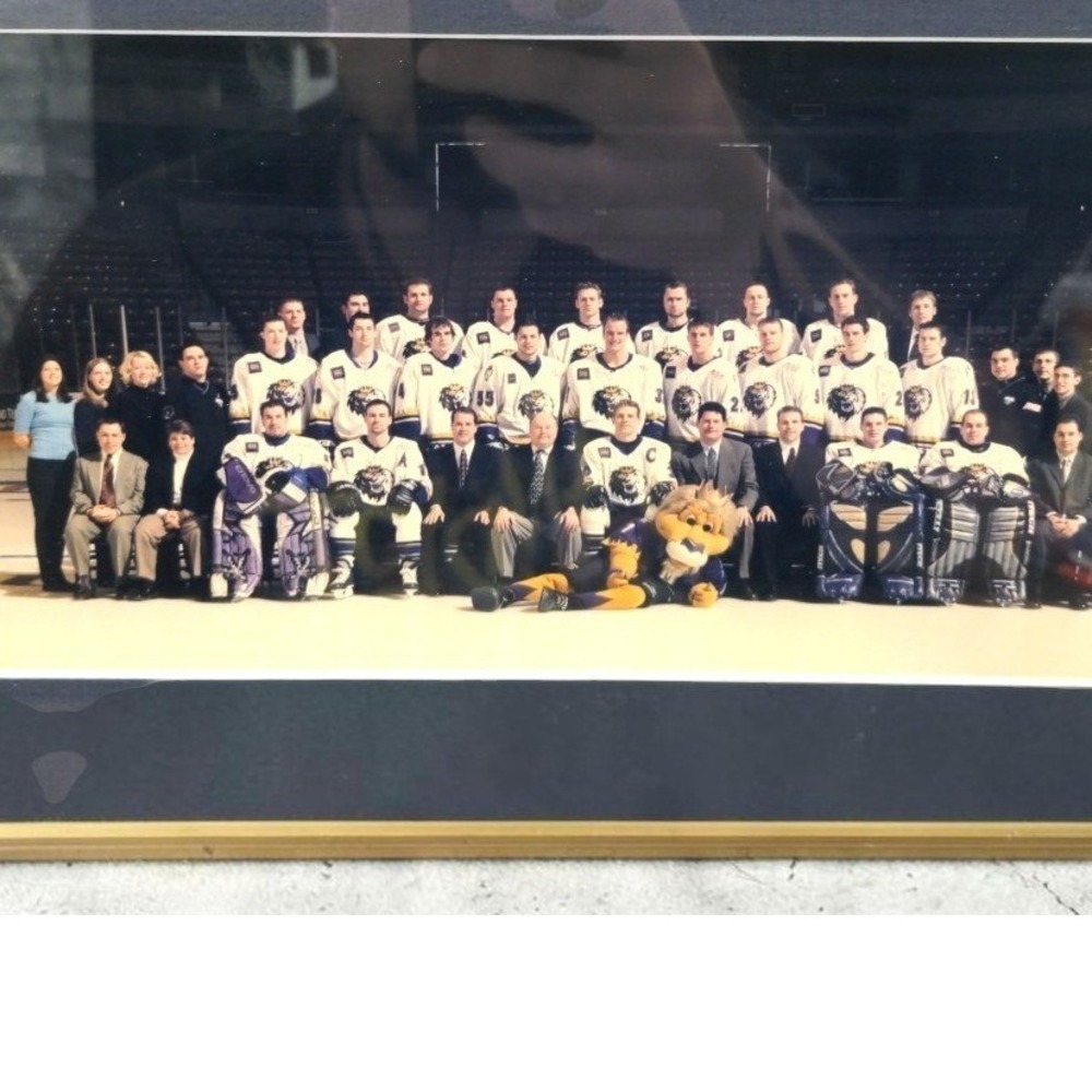 VTG Y2K Manchester Monarchs AHL Inaugural Season Framed Photo Postal Stamp 2002 - Picture 5 of 7